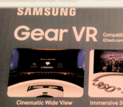 Back of Samsung Gear VR box