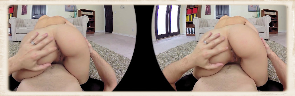 Leah Gotti VR Porn. 