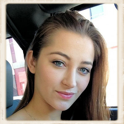 Dani Daniels face