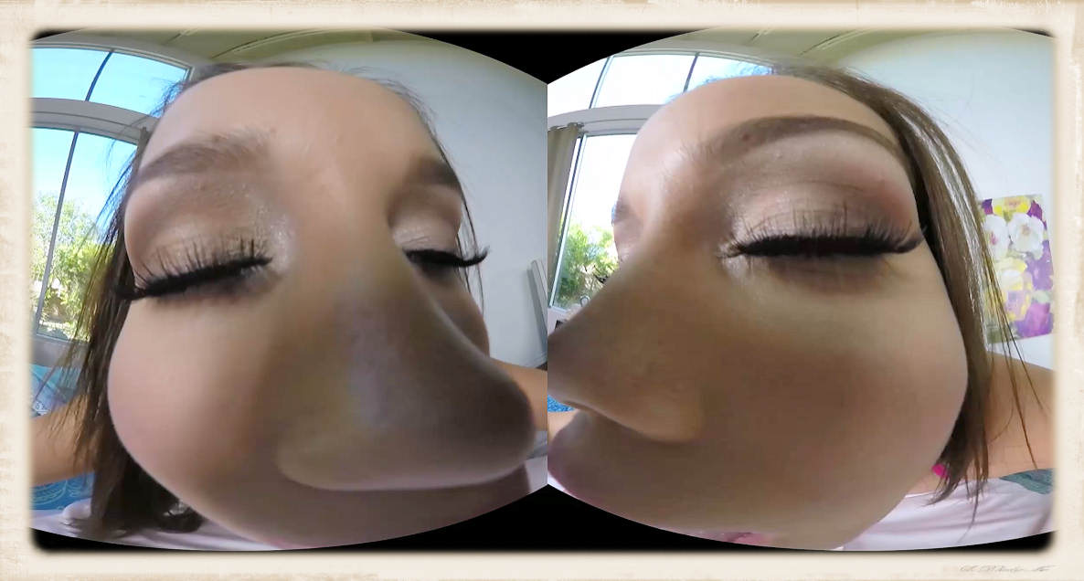 Karter Foxx VR kissing