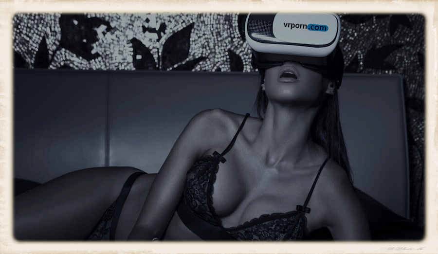 VRporn.com review header graphic glamorous woman